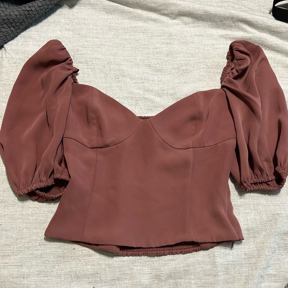Wilfred Aritzia Puff Sleeve Mauve top - Picture 2 of 4